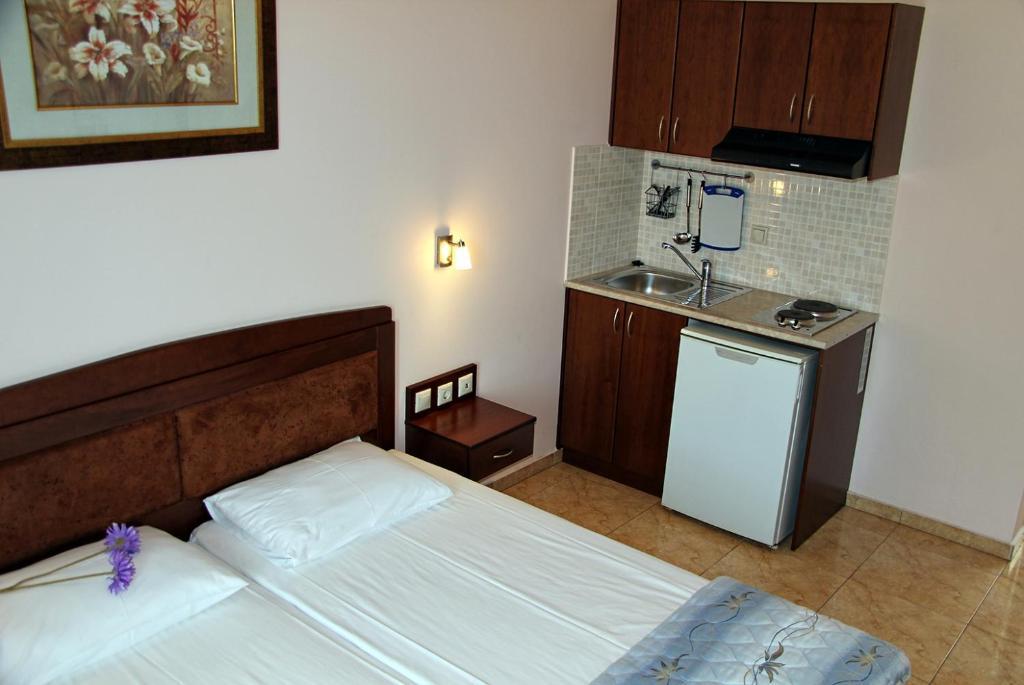Enalion Aparthotel Olympiakí Aktí Luaran gambar